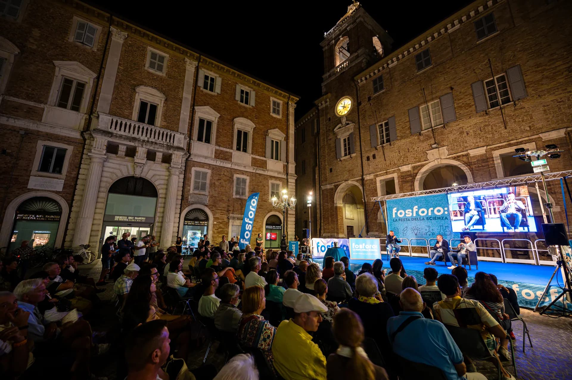 Fosforo — serata in piazza